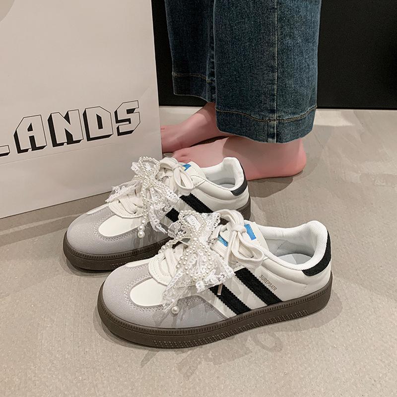 Retro versatile color matching women s 2025 new spring fashion lightweight casual sports board shoes lace-up 35
Retro versatile color matching women s 2025 new spring fashion lightweight casual sports board shoes lace-up 35