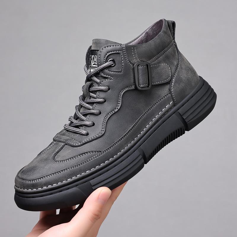 Leather shoes men s new autumn and winter sports and leisure high-top board shoes soft-soled winter velvet Martin boots men s 44
Leather shoes men s new autumn and winter sports and leisure high-top board shoes soft-soled winter velvet Martin boots men s 44