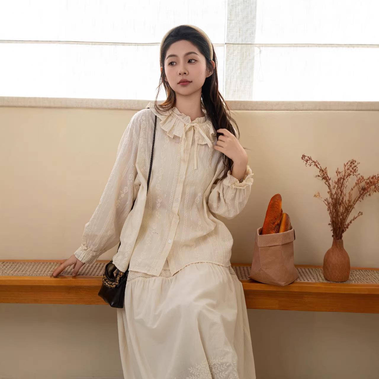 Elegant French Embroidered Forest Girl Shirt with Ruffled Lace Collar One Size абрикосовий
Elegant French Embroidered Forest Girl Shirt with Ruffled Lace Collar One Size абрикосовий