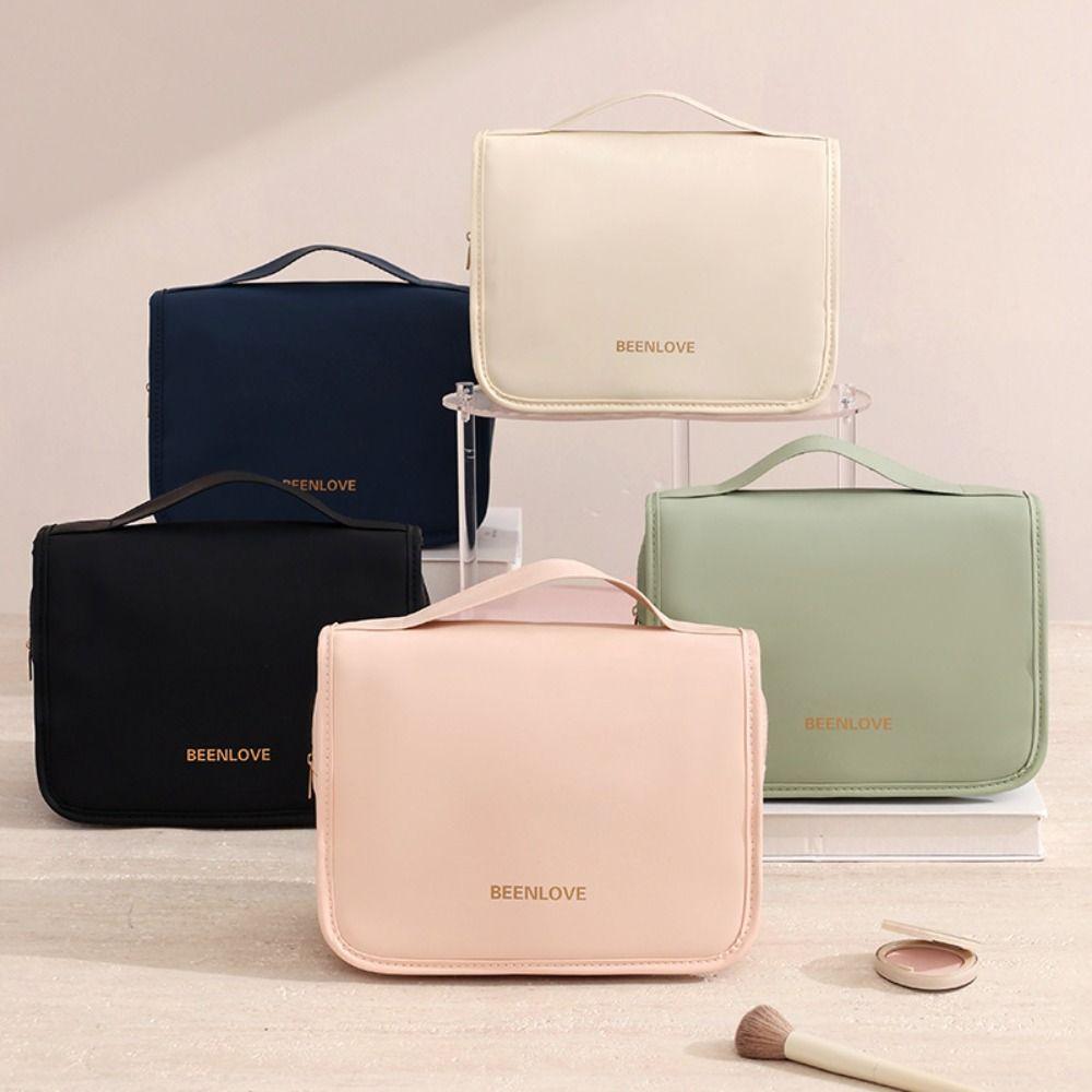 Clutch Bag Large Cosmetic Bag Waterproof Dust-proof Storage Bag Portable Nylon Makeup Bag Outdoor чорний
Clutch Bag Large Cosmetic Bag Waterproof Dust-proof Storage Bag Portable Nylon Makeup Bag Outdoor чорний