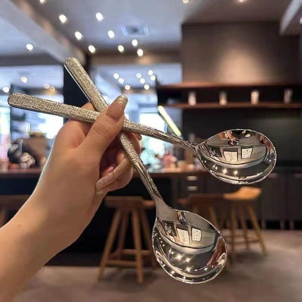 Hammer Pattern Round Household Spoon Stainless Steel Dining Table Spoon New Long Handle Spoon L срібний
Hammer Pattern Round Household Spoon Stainless Steel Dining Table Spoon New Long Handle Spoon L срібний