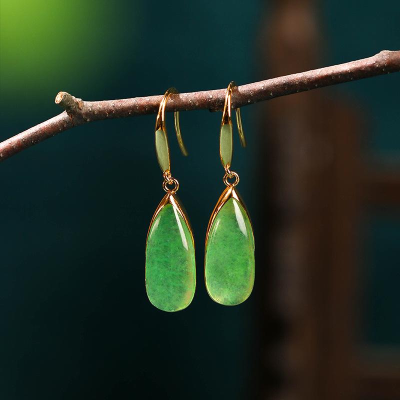Aieryuan Retro Jade Gold-Plated Earrings with Silver Needle - 925 Chinese Style 24K Gold Plated
Aieryuan Retro Jade Gold-Plated Earrings with Silver Needle - 925 Chinese Style 24K Gold Plated