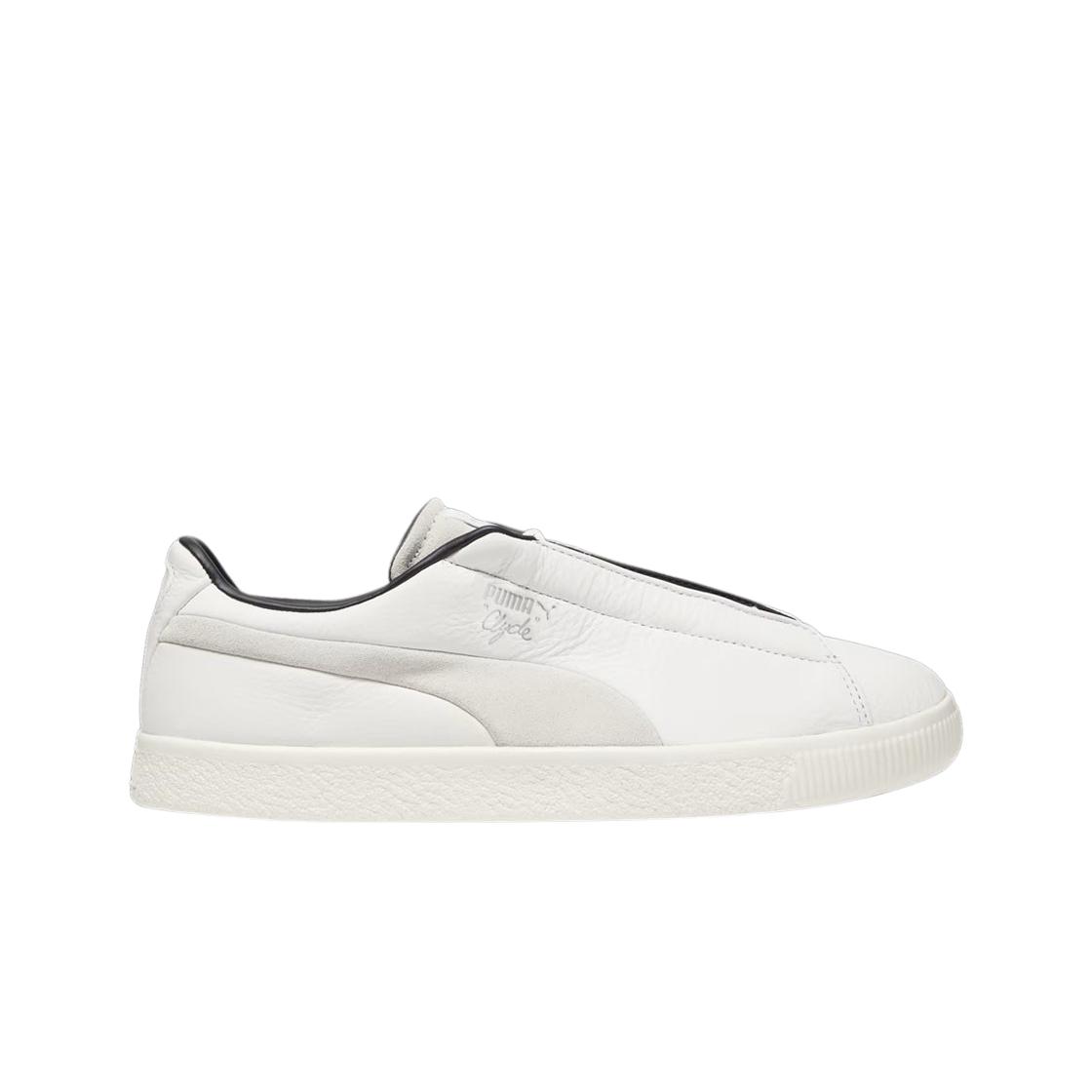 Puma X Nanamica Clyde Gtx White 250
Puma X Nanamica Clyde Gtx White 250