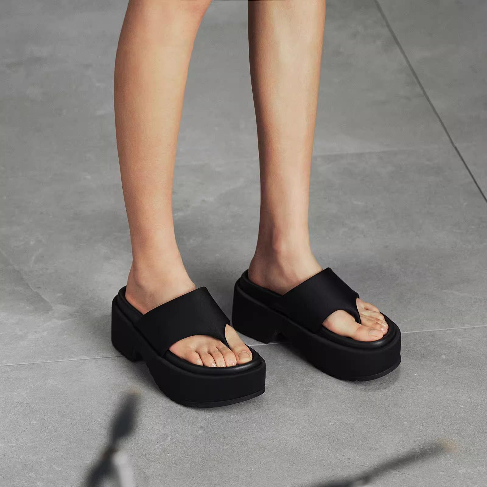 2025 лето новые туфли на толстой подошве, водонепроницаемые туфли на платформе, супер высокий каблук, черные шлепанцы с перемычкой, босоножки на высоком каблуке 3233 40 чёрный
2025 лето новые туфли на толстой подошве, водонепроницаемые туфли на платформе, супер высокий каблук, черные шлепанцы с перемычкой, босоножки на высоком каблуке 3233 40 чёрный