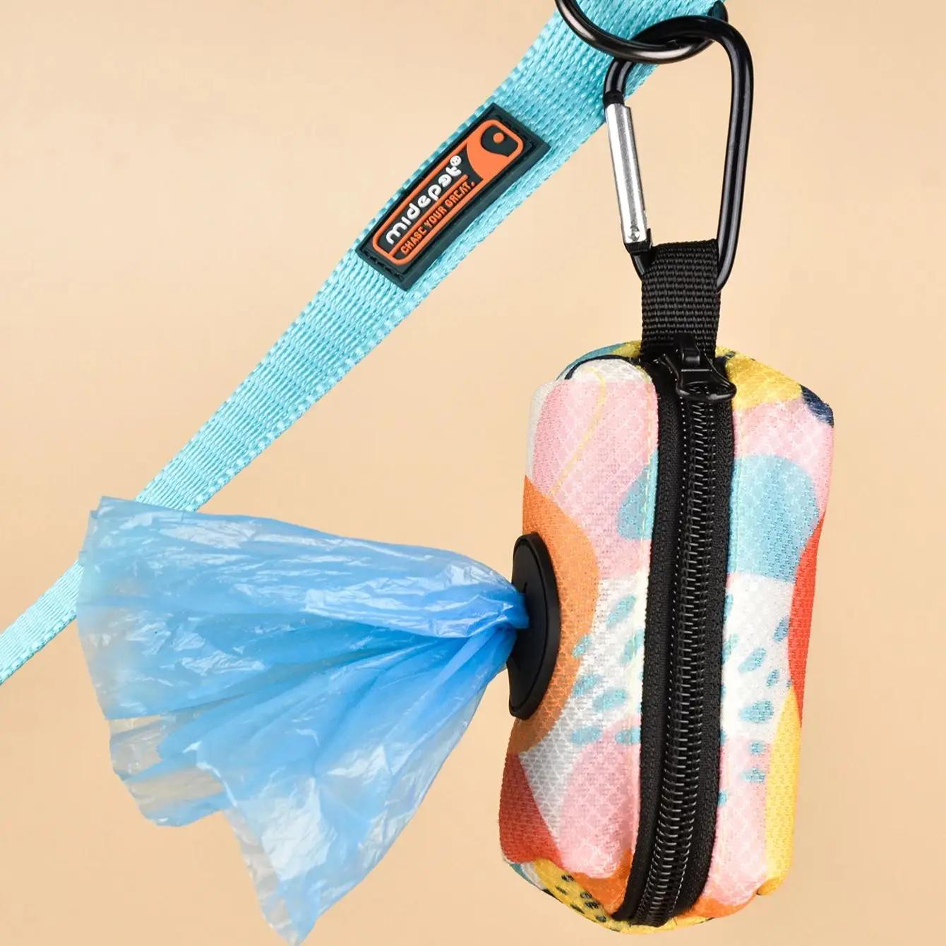 Abstract Designer Print Cute Design Pet Poop Bag Holder Dispenser Without Poop Bag and Leashes Can Attached with Any Dog Leashes синій
Abstract Designer Print Cute Design Pet Poop Bag Holder Dispenser Without Poop Bag and Leashes Can Attached with Any Dog Leashes синій