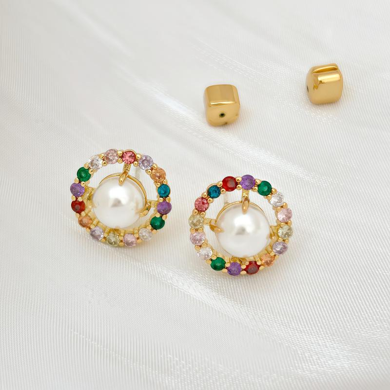 French Color Zircon Small Fragrant Wind Earrings Light Luxury Fashion Shijia Exquisite Earrings Gentle And Elegant Earrings Women
French Color Zircon Small Fragrant Wind Earrings Light Luxury Fashion Shijia Exquisite Earrings Gentle And Elegant Earrings Women