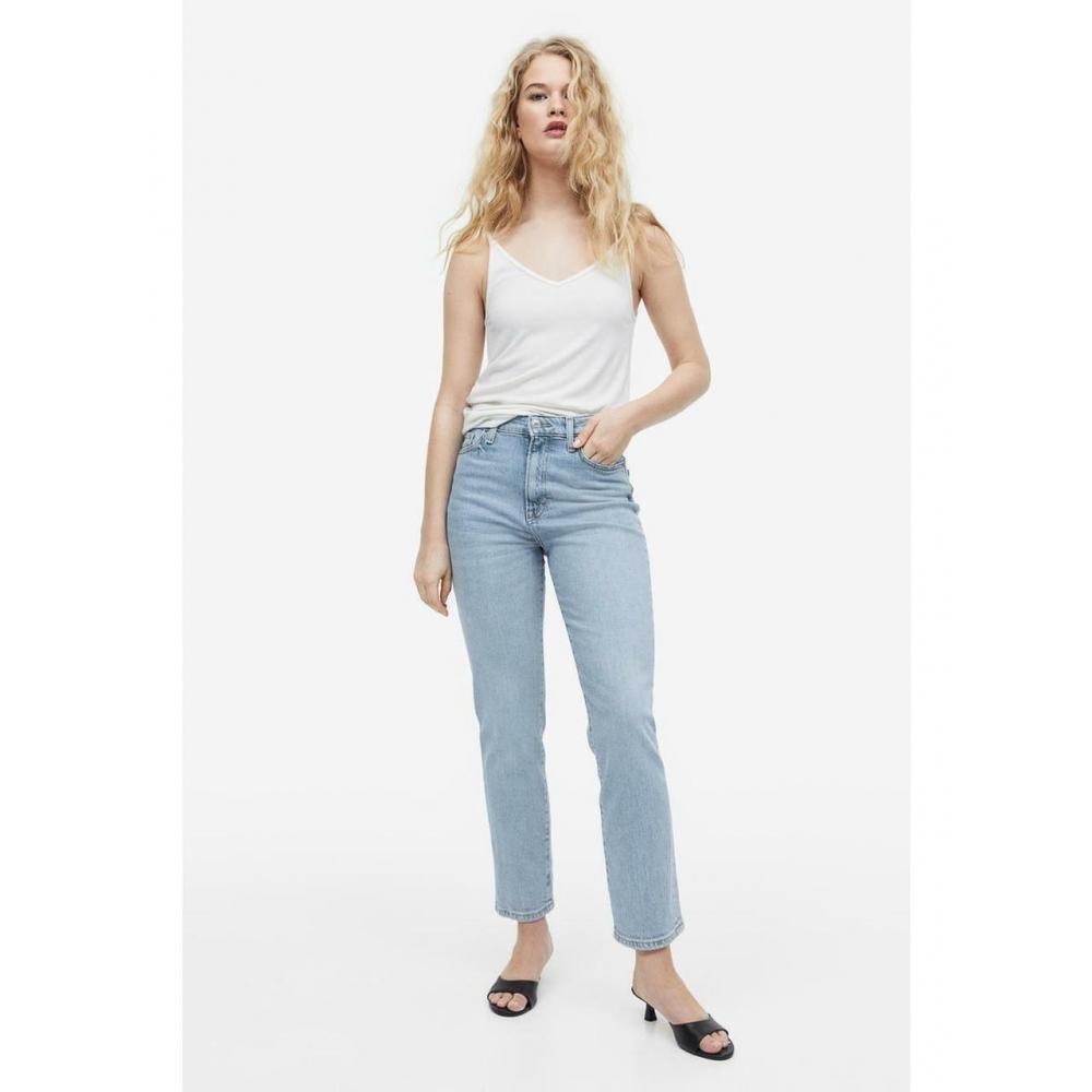 Джинсы до щиколотки H&M Vintage Mom Fit со сверхвысокой талией Светло-синий деним 1128915006
Джинсы до щиколотки H&M Vintage Mom Fit со сверхвысокой талией Светло-синий деним 1128915006