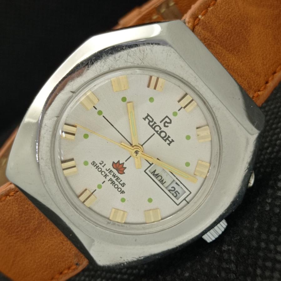 USED MENS OLD RICOH R31 AUTOMATIC - JAPAN SILVER DIAL WATCH a424978-3 R1024a-a424978 
USED MENS OLD RICOH R31 AUTOMATIC - JAPAN SILVER DIAL WATCH a424978-3 R1024a-a424978