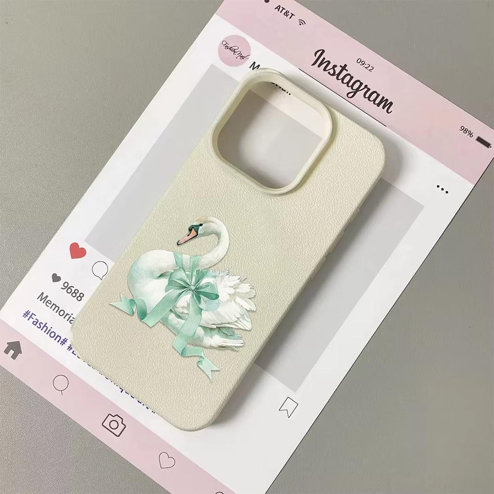 Mint Green Swan Ribbon Print Phone Case For iPhone 17 Pro Max 16 Plus 15 Pro 14 13 12 11 XR 17Air Lychee Textur Soft Cover iPhone XS Max белый
Mint Green Swan Ribbon Print Phone Case For iPhone 17 Pro Max 16 Plus 15 Pro 14 13 12 11 XR 17Air Lychee Textur Soft Cover iPhone XS Max белый