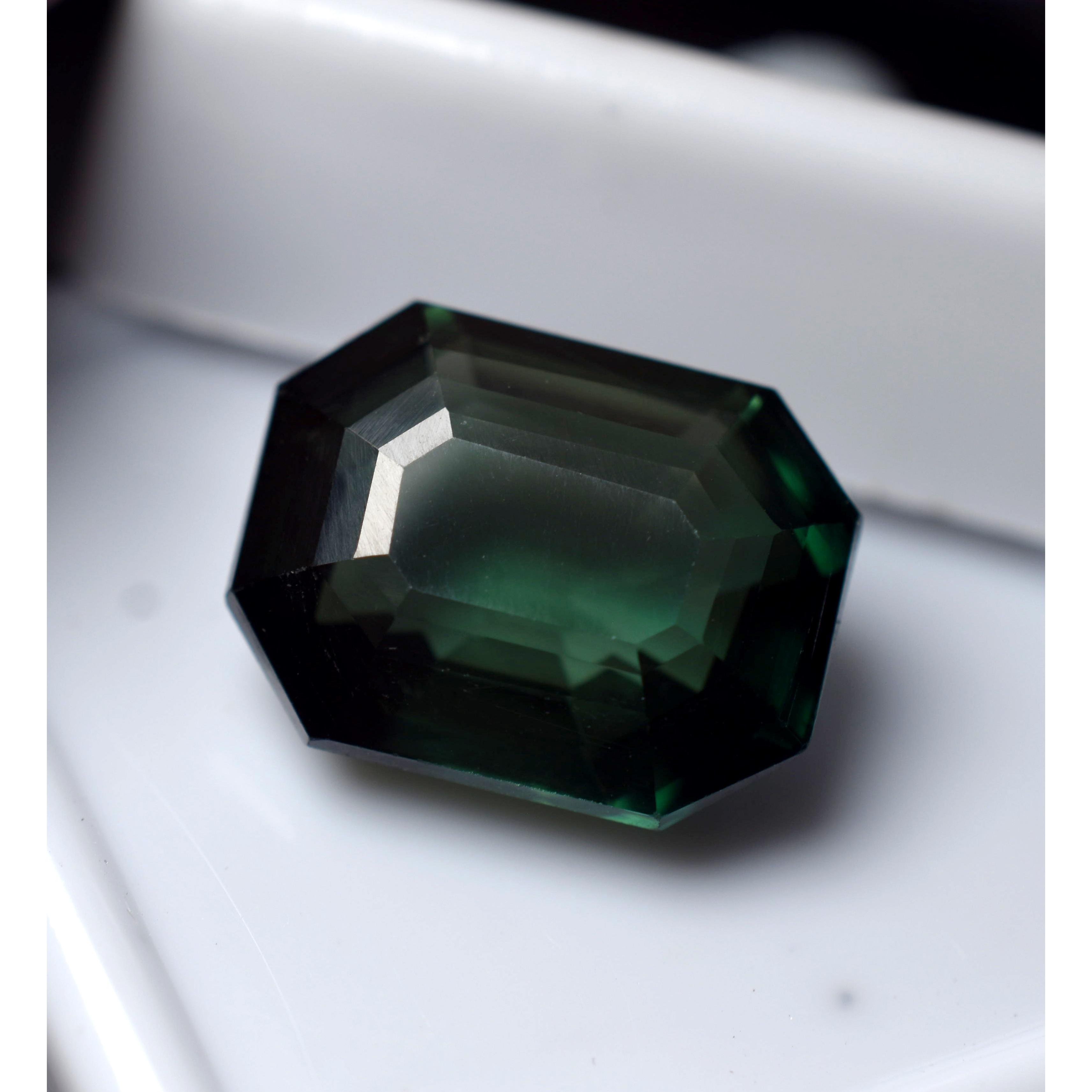 CERTIFIED Green Tourmaline EMERALD Cut 8.65 Ct Loose Gemstone For Jewelry Making 13 mm Approx. зелений/глибокий
CERTIFIED Green Tourmaline EMERALD Cut 8.65 Ct Loose Gemstone For Jewelry Making 13 mm Approx. зелений/глибокий