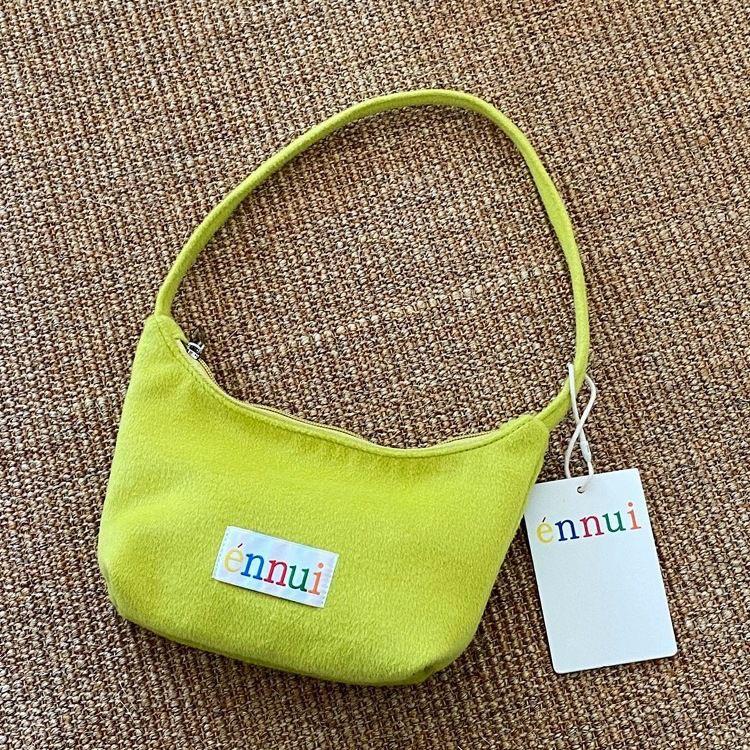 Highlight bag satin casual tote bag niche versatile solid color shoulder bag casual women s underarm bag versatile casual чорний
Highlight bag satin casual tote bag niche versatile solid color shoulder bag casual women s underarm bag versatile casual чорний