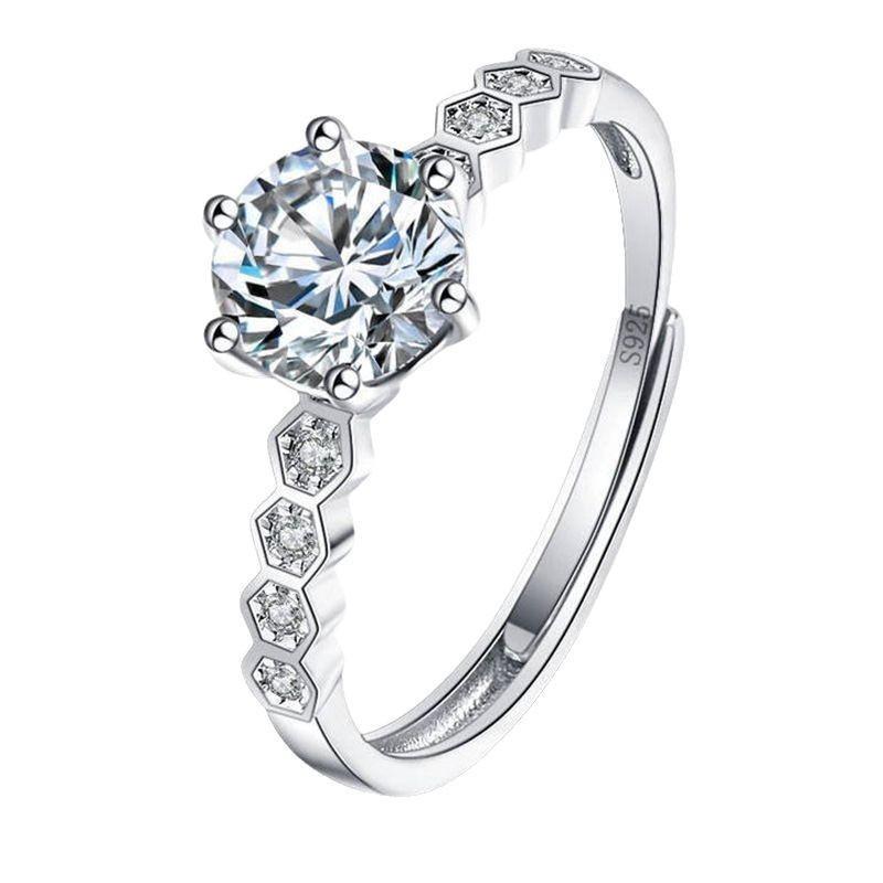 S925 sterling silver moissanite ring, female nine-star honeycomb ring, 1 carat live diamond ring, daily wear jewelry gift. adjustable open band
S925 sterling silver moissanite ring, female nine-star honeycomb ring, 1 carat live diamond ring, daily wear jewelry gift. adjustable open band