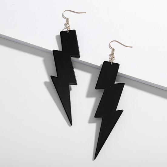 1 пара висячих сережек в форме молнии, флуоресцентные украшения чёрный
1 пара висячих сережек в форме молнии, флуоресцентные украшения чёрный