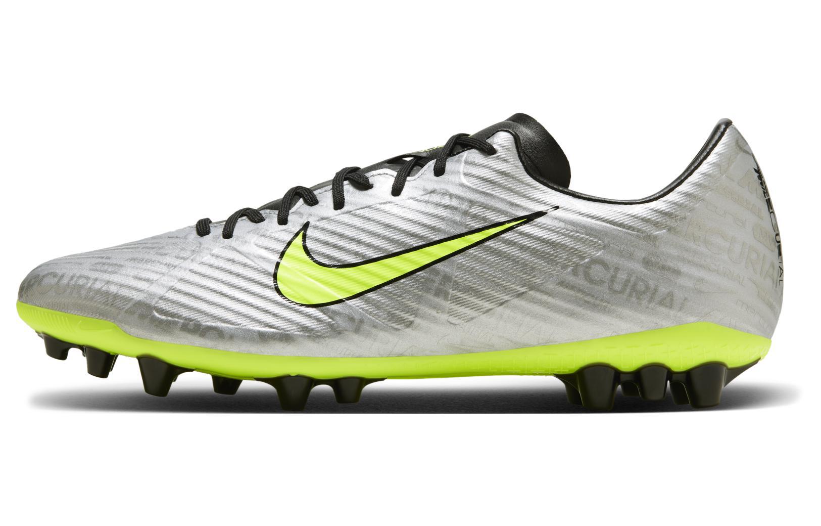 Nike Air Zoom Vapor 15 Academy AG Silver FB8401-060 40.5
Nike Air Zoom Vapor 15 Academy AG Silver FB8401-060 40.5