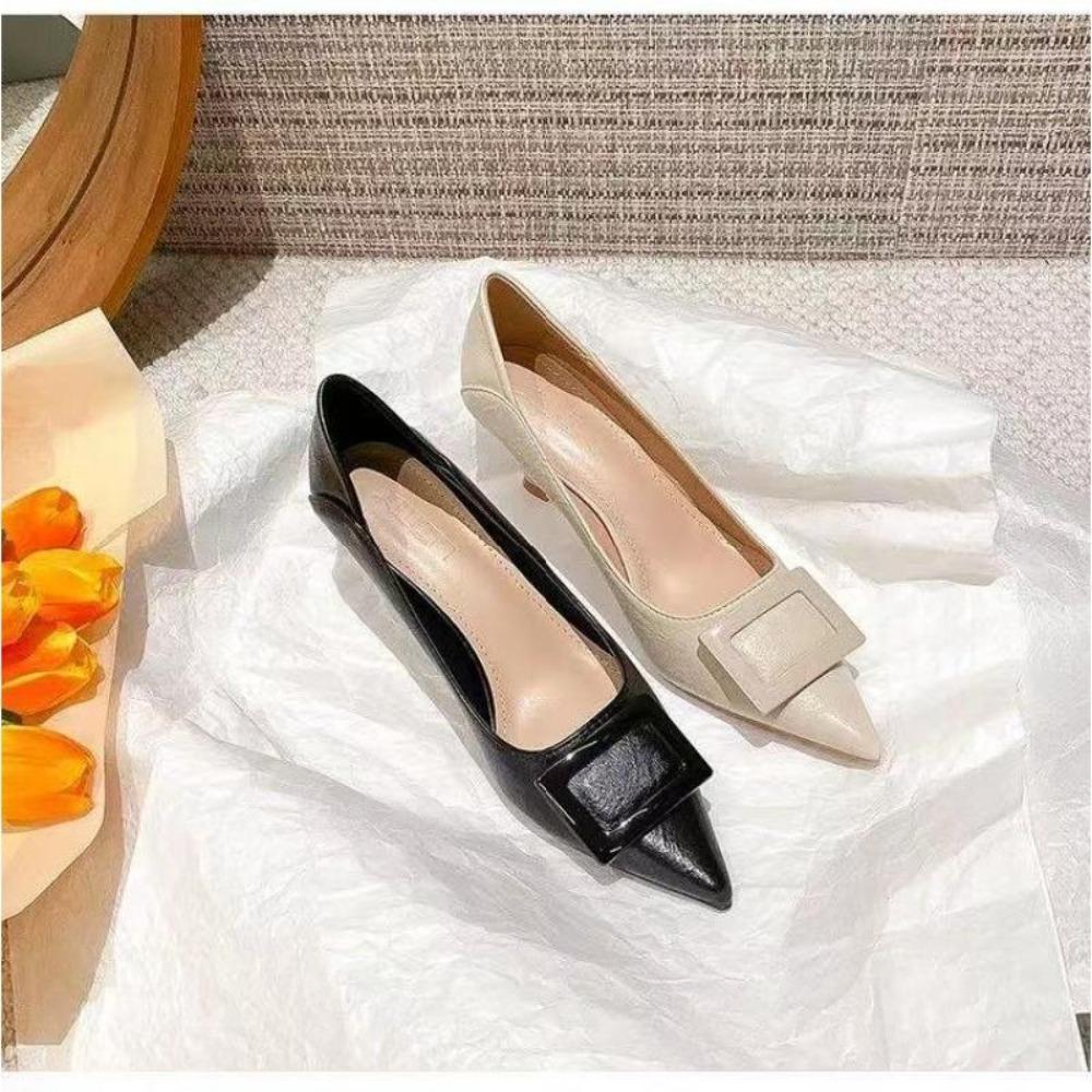 New style comfortable and versatile fairy-style suit light professional fashion with small skirt ladies high heels 37 чёрный
New style comfortable and versatile fairy-style suit light professional fashion with small skirt ladies high heels 37 чёрный