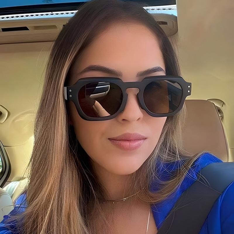 Rice Nail Sunglasses Polygonal Irregular Sunglasses Fashion Sunglasses Ladies Tide as shown
Rice Nail Sunglasses Polygonal Irregular Sunglasses Fashion Sunglasses Ladies Tide as shown