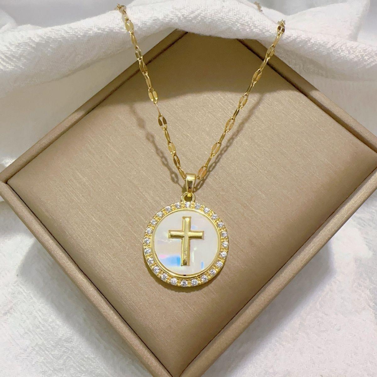 Shell Cross Pendant with Full Diamond, Elegant Choker Necklace for Women Necklace with chain
Shell Cross Pendant with Full Diamond, Elegant Choker Necklace for Women Necklace with chain