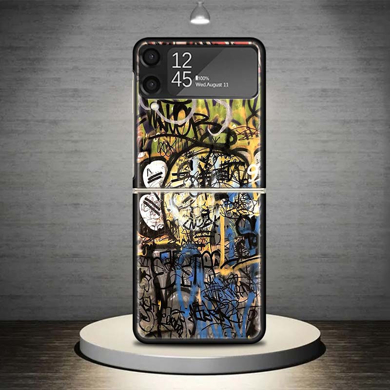 Graffiti Fashion Cool Phone Case For Samsung Galaxy Z Flip 7 6 5 4 3 5G Shockproof Cover Z Flip7 Flip6 ZFlip5 Flip3 Flip4 Luxury Samsung Z Flip 7
Graffiti Fashion Cool Phone Case For Samsung Galaxy Z Flip 7 6 5 4 3 5G Shockproof Cover Z Flip7 Flip6 ZFlip5 Flip3 Flip4 Luxury Samsung Z Flip 7