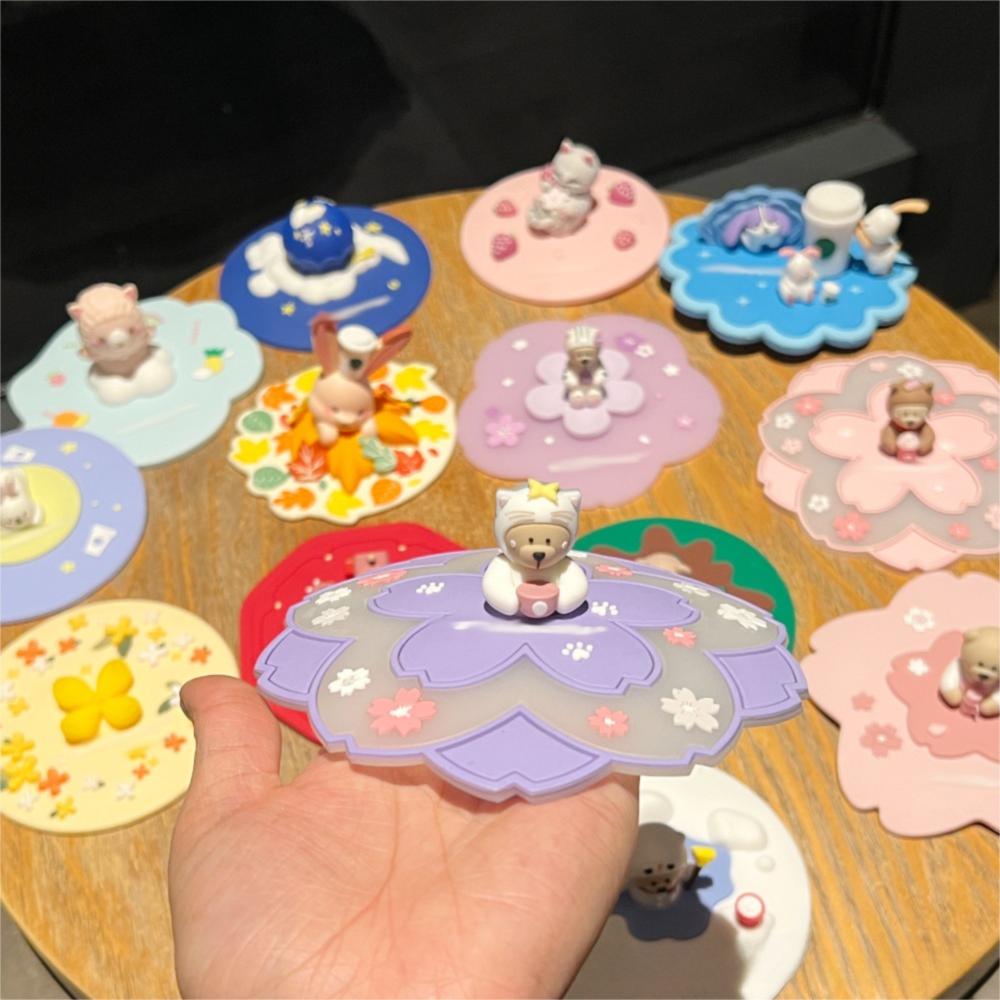 Leak Proof Sealed Lids Cartoon Suction Cup Cover Universal Mug Lid Drinking Cup Mooncake Bear
Leak Proof Sealed Lids Cartoon Suction Cup Cover Universal Mug Lid Drinking Cup Mooncake Bear