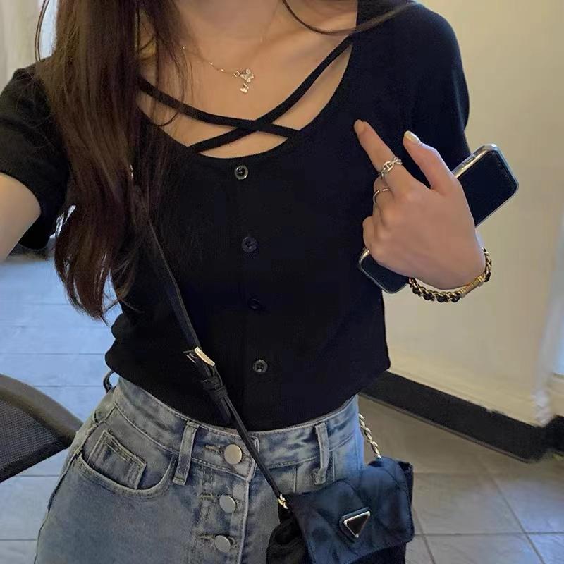 Женский шикарный вязаный свитер - Весенний милый и пикантный стиль, Короткий с высоким воротом и ажурным дизайном L
Женский шикарный вязаный свитер - Весенний милый и пикантный стиль, Короткий с высоким воротом и ажурным дизайном L