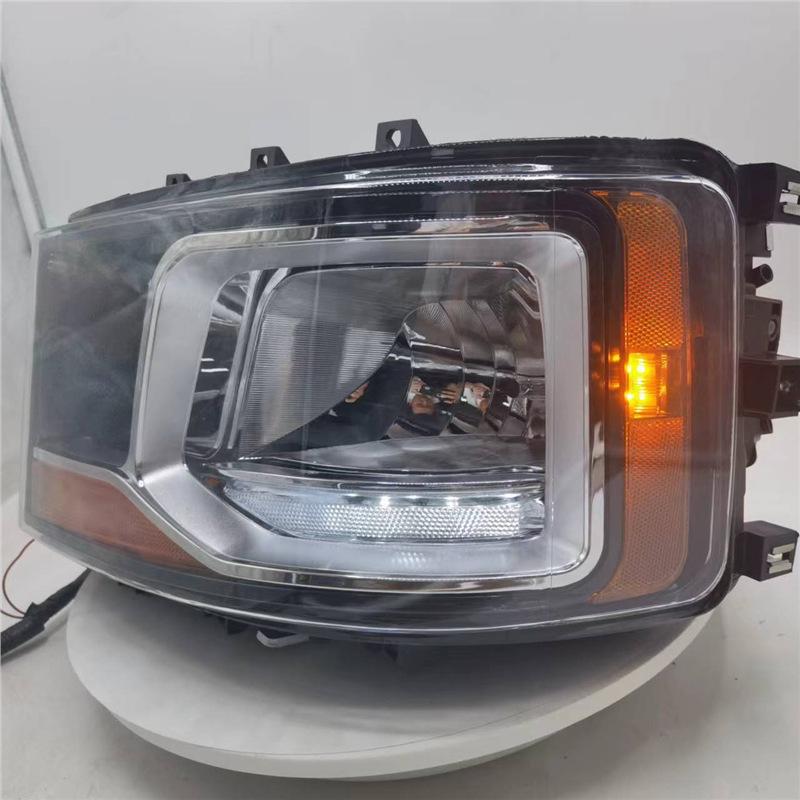 High Brightness Bubble Spotlight for Stania Headlight Left Side
High Brightness Bubble Spotlight for Stania Headlight Left Side