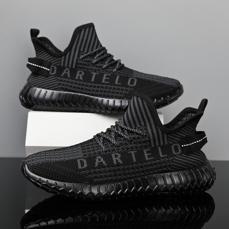 Spring and Autumn men s shoes new trend casual coconut shoes Korean version fashion breathable fly-woven sports shoes men s running shoes 39
Spring and Autumn men s shoes new trend casual coconut shoes Korean version fashion breathable fly-woven sports shoes men s running shoes 39