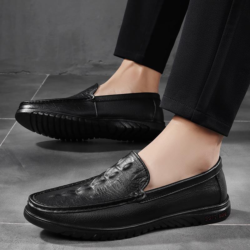 Мужские туфли с узором под крокодила, минималистичный комфорт, деловая обувь для мужчин, брендовая обувь, мужская повседневная обувь, классика 45 чёрный
Мужские туфли с узором под крокодила, минималистичный комфорт, деловая обувь для мужчин, брендовая обувь, мужская повседневная обувь, классика 45 чёрный