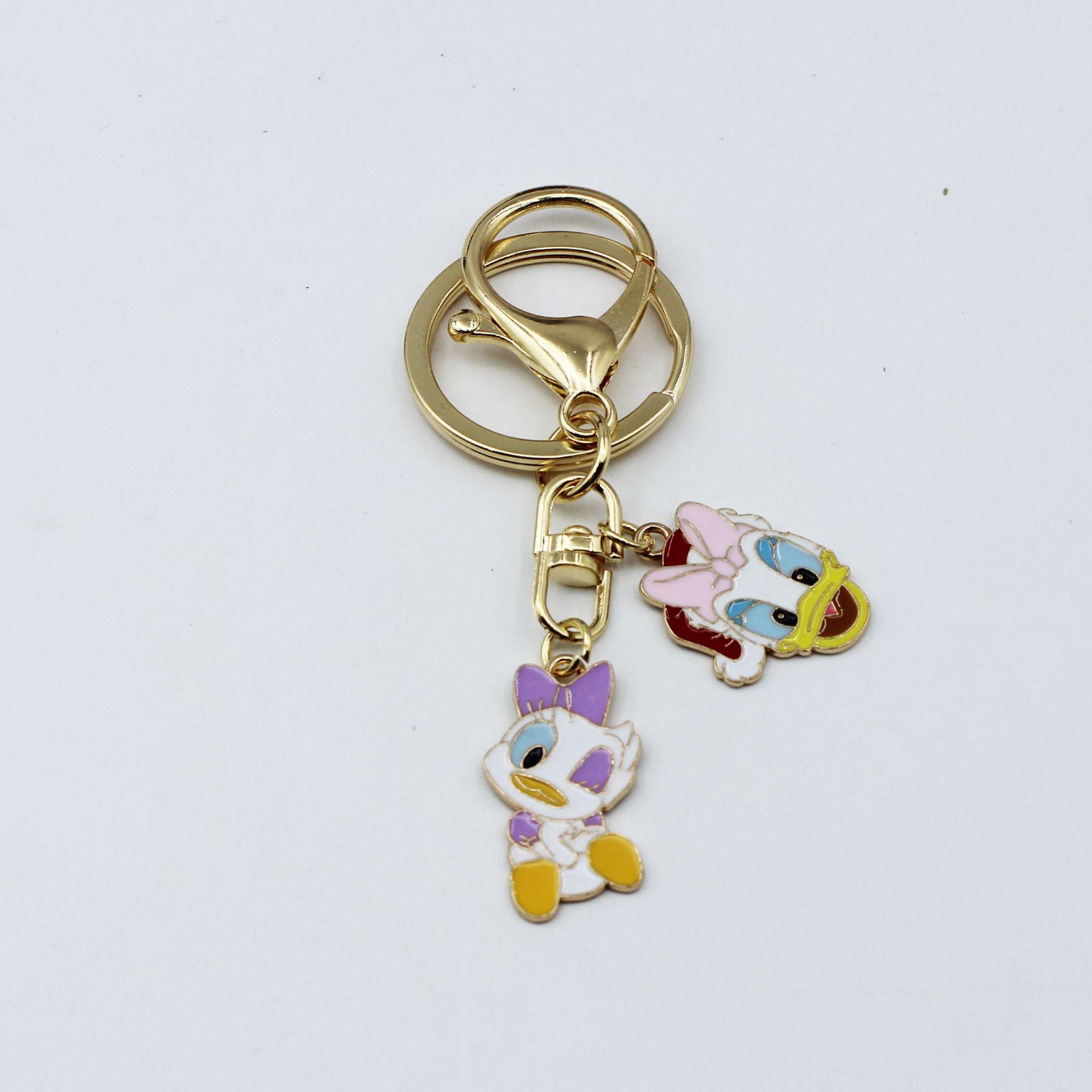 Mickey & Friends Alloy Keychain: Cute Minnie, Donald Duck, Daisy Bag Pendant Gift
Mickey & Friends Alloy Keychain: Cute Minnie, Donald Duck, Daisy Bag Pendant Gift