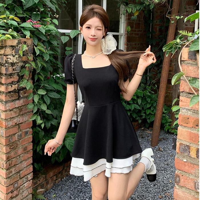 Black swan contrasting color short-sleeved skirt, small black skirt, thin A-shaped dress, Hepburn elastic elastic waist skirt XL
Black swan contrasting color short-sleeved skirt, small black skirt, thin A-shaped dress, Hepburn elastic elastic waist skirt XL