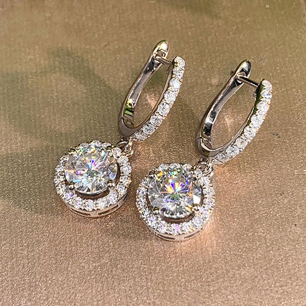 Creative Retro Zircon Stud Earrings: Classic, Round, Full Diamond for Women (E5608) белый
Creative Retro Zircon Stud Earrings: Classic, Round, Full Diamond for Women (E5608) белый