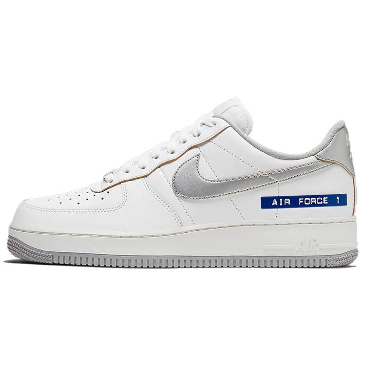 Nike Air Force 1 Low Label Maker White 42.5
Nike Air Force 1 Low Label Maker White 42.5