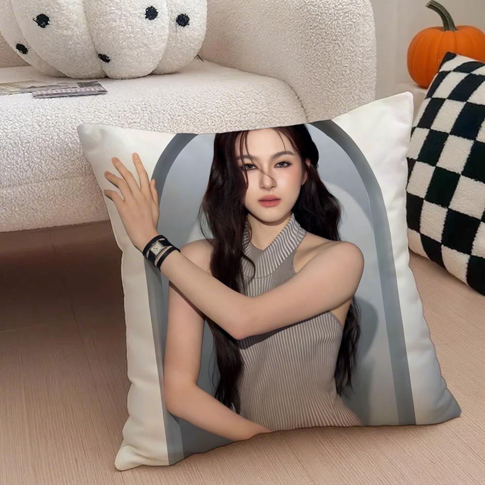Beautiful Actress CChanikarn Tangkabodee Cushion Cover Throw Pillow Cover Hidden Button Durable Polyester Chair Cushion 30X30cm
Beautiful Actress CChanikarn Tangkabodee Cushion Cover Throw Pillow Cover Hidden Button Durable Polyester Chair Cushion 30X30cm