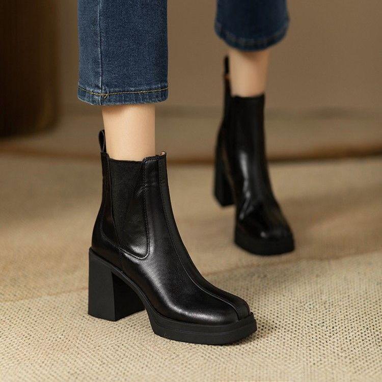 Autumn Women Ankle Boots 2026 Zipper Comfortable Short Boots Retro Fashion New Round Toe High Heel Shoes Women Botas De Mujer 35 чорний
Autumn Women Ankle Boots 2026 Zipper Comfortable Short Boots Retro Fashion New Round Toe High Heel Shoes Women Botas De Mujer 35 чорний
