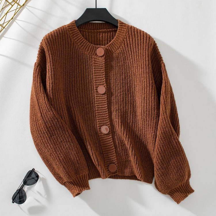 Loose Long Sleeve Vintage Cardigan Sweater Top for Autumn Winter Solid Color V-Neck Knitwear S коричневый
Loose Long Sleeve Vintage Cardigan Sweater Top for Autumn Winter Solid Color V-Neck Knitwear S коричневый