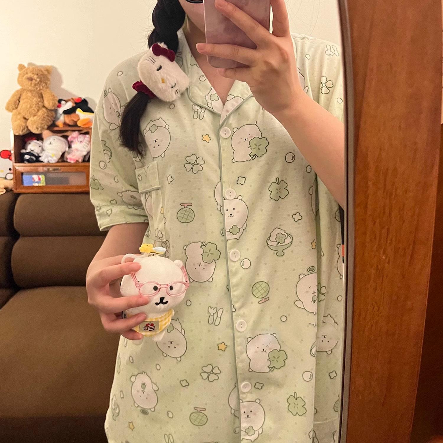 New cantaloupe self-deprecating bear pajamas women s summer cardigan short-sleeved shorts set can be worn outside loungewear S
New cantaloupe self-deprecating bear pajamas women s summer cardigan short-sleeved shorts set can be worn outside loungewear S