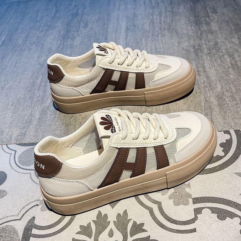 New design mesh sneakers women s 2025 spring board shoes trendy platform white shoes 40 синій
New design mesh sneakers women s 2025 spring board shoes trendy platform white shoes 40 синій