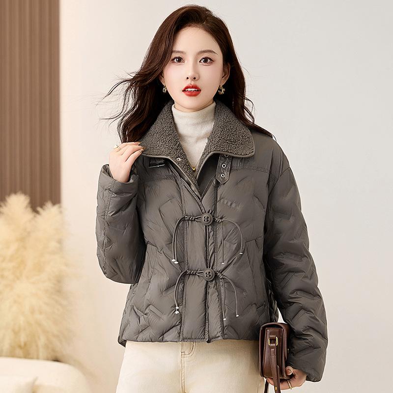 Women s Winter Fashion Lapel Down Jacket - Warm White Duck Down Coat XL (120-130 jin)
Women s Winter Fashion Lapel Down Jacket - Warm White Duck Down Coat XL (120-130 jin)