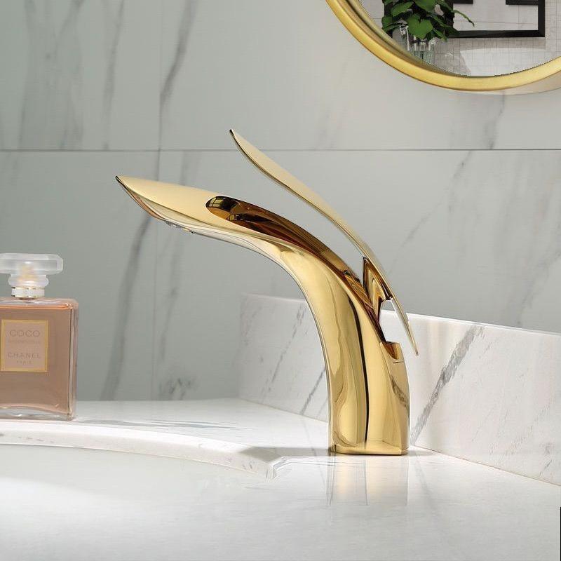 Basin Faucets Modern Rose Gold Bathroom Faucet Waterfall Single Hole Cold and Hot Water Tap Basin Faucet Mixer x золотий
Basin Faucets Modern Rose Gold Bathroom Faucet Waterfall Single Hole Cold and Hot Water Tap Basin Faucet Mixer x золотий