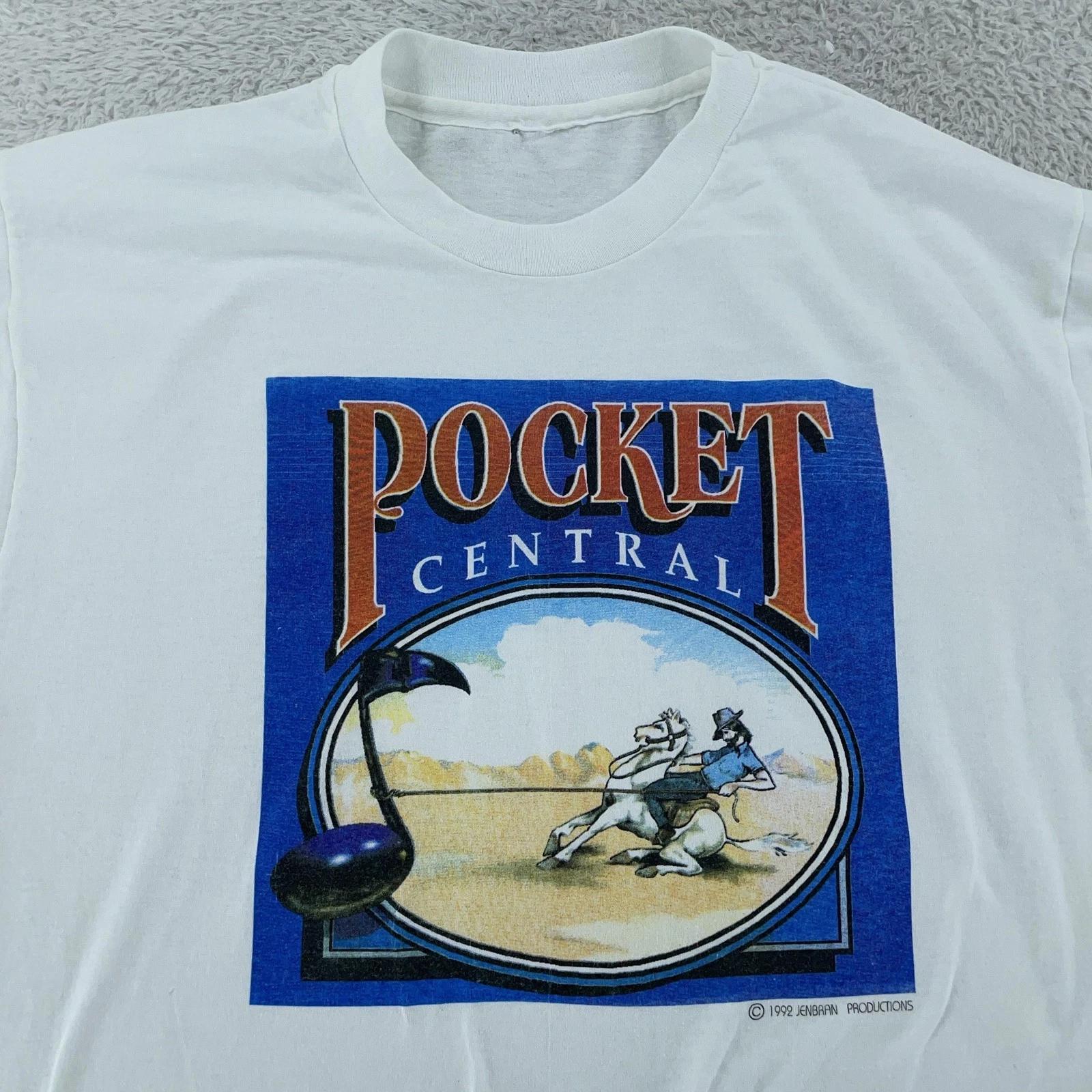 Vintage Pocket Central Shirt Mens Large White Cowboy Horse Graphic Tee 90s 1992 4XL
Vintage Pocket Central Shirt Mens Large White Cowboy Horse Graphic Tee 90s 1992 4XL