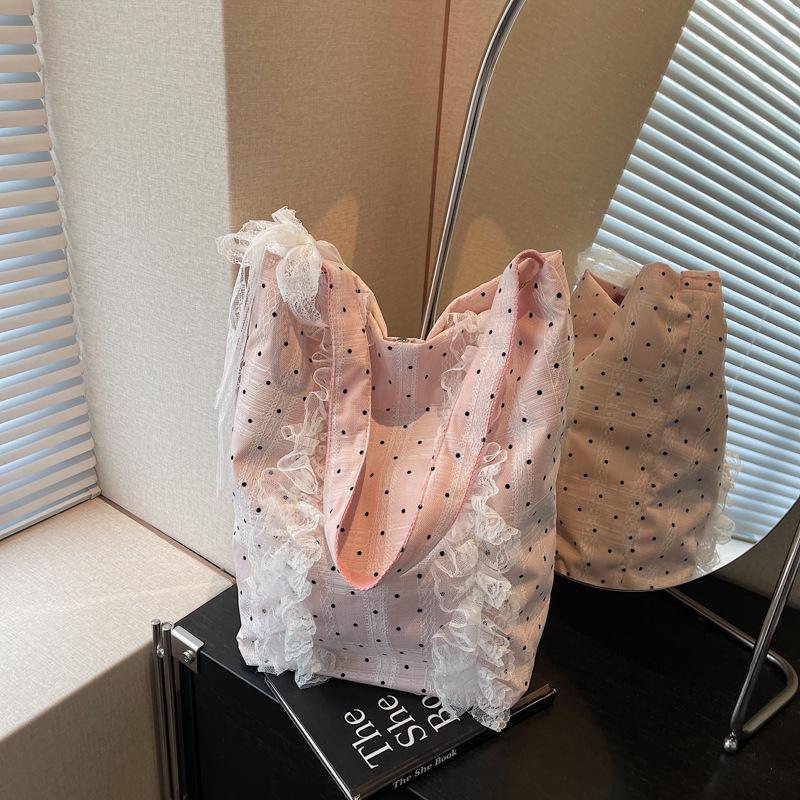 Sweet bag women s new summer foreign style polka dot tote bag large capacity versatile shoulder bag розовый
Sweet bag women s new summer foreign style polka dot tote bag large capacity versatile shoulder bag розовый