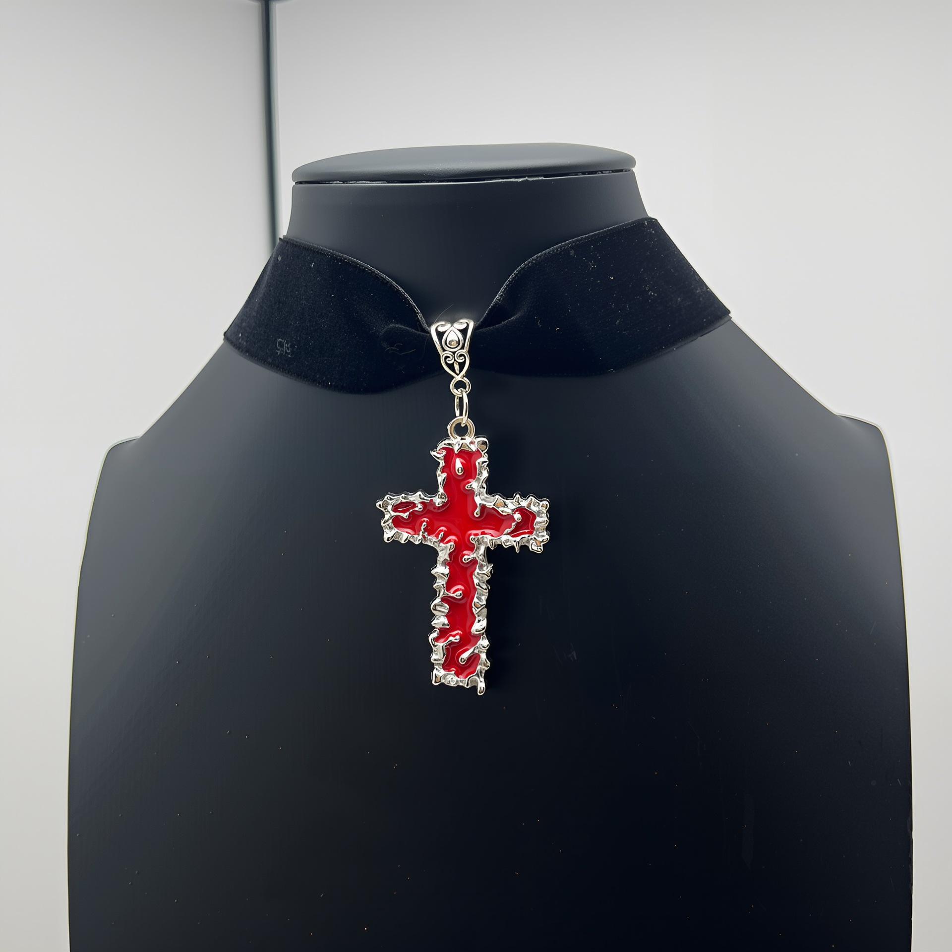 Gothic Punk Irregular Cross Pendant Necklace with Black Velvet Choker красный
Gothic Punk Irregular Cross Pendant Necklace with Black Velvet Choker красный