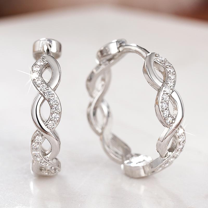Huitan Twist Design Women Hoop Earrings Gold Color/Copper Color Fashion Zircon for Party Daily Versatile Charming Accessories
Huitan Twist Design Women Hoop Earrings Gold Color/Copper Color Fashion Zircon for Party Daily Versatile Charming Accessories