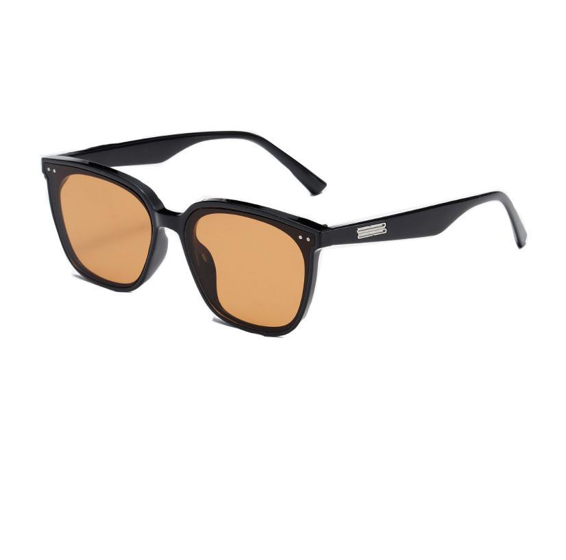 2023gm New Small Face Women s Sunglasses High Fashion Sense Trendy Square Frame Uv Protection Stylish Black Frame Shades Men Hipster StyleB
2023gm New Small Face Women s Sunglasses High Fashion Sense Trendy Square Frame Uv Protection Stylish Black Frame Shades Men Hipster StyleB