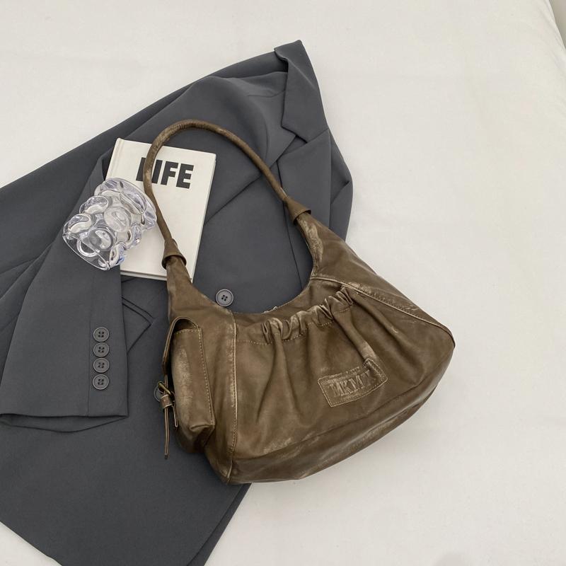 Distressed Vintage Shoulder Bags For Women Pleated Design Large Capacity Retro Hobo Bag Winter Designer Handbags Luxury 30x18x12cm
Distressed Vintage Shoulder Bags For Women Pleated Design Large Capacity Retro Hobo Bag Winter Designer Handbags Luxury 30x18x12cm