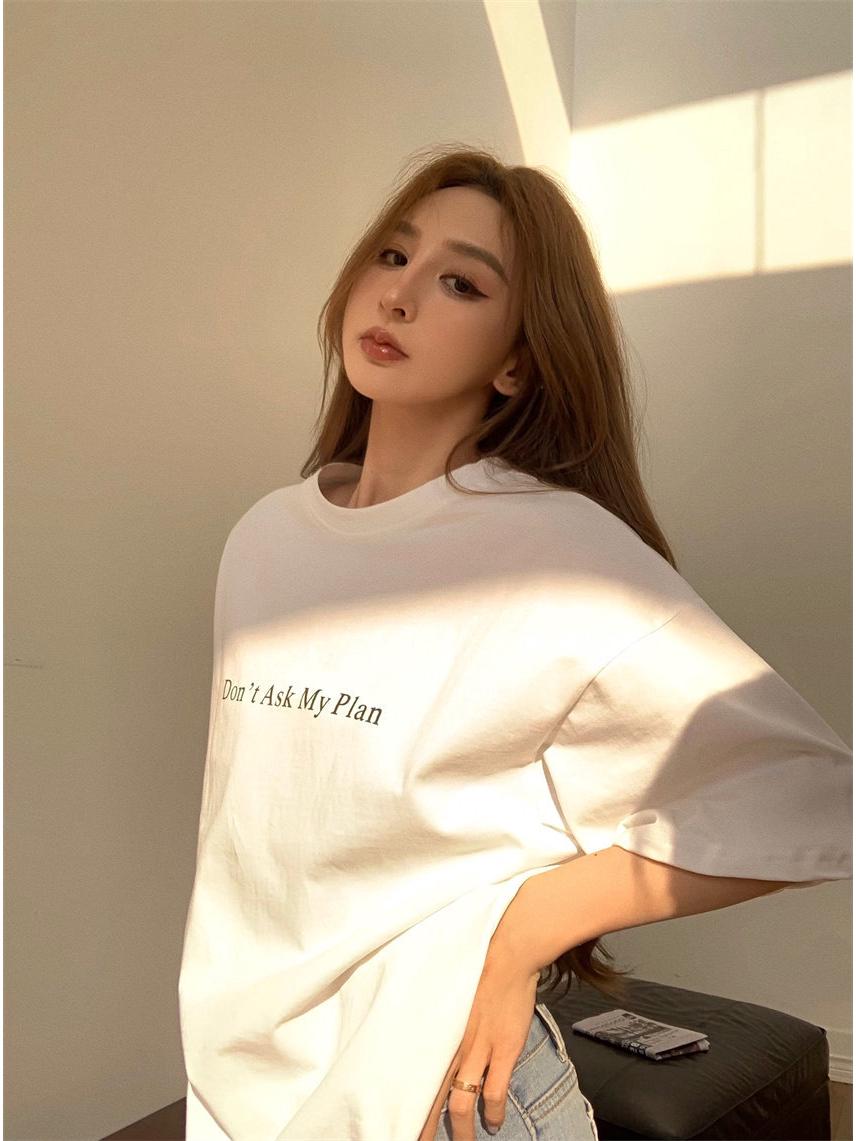 Women s Plus Size Retro Cotton Oversized Short Sleeve Casual T-Shirt 3XL (156-170 jin recommended) білий
Women s Plus Size Retro Cotton Oversized Short Sleeve Casual T-Shirt 3XL (156-170 jin recommended) білий