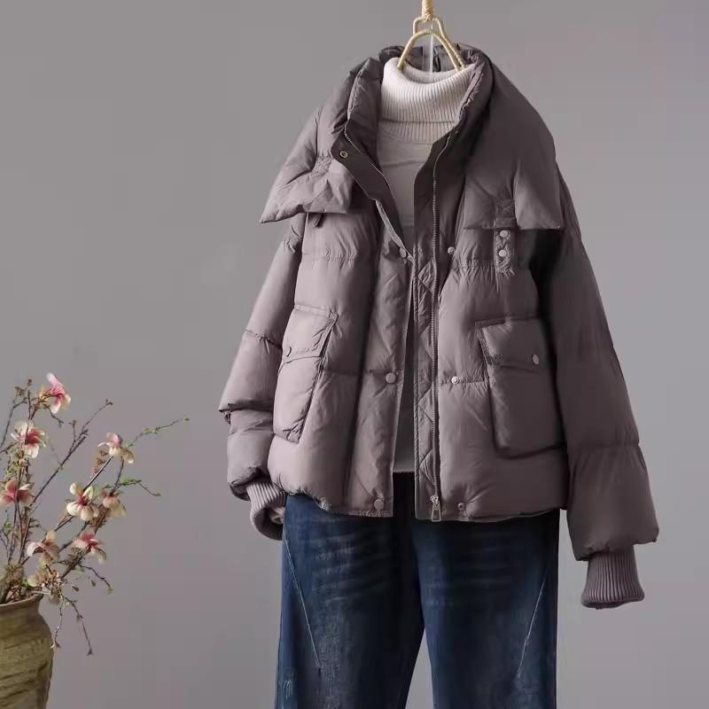 Knitted Sleeve Premium Down Jacket Women s 2025 Winter New Threaded Sleeve Stand-up Collar Warm White Duck Down Short Bread Clothing M сірий колір
Knitted Sleeve Premium Down Jacket Women s 2025 Winter New Threaded Sleeve Stand-up Collar Warm White Duck Down Short Bread Clothing M сірий колір