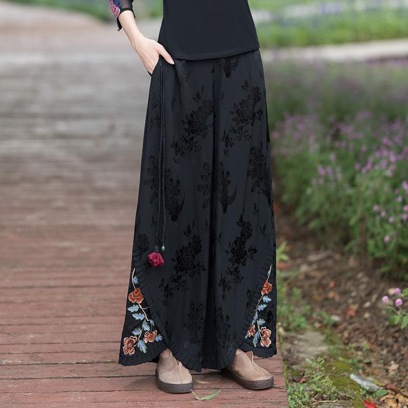 Women s Ethnic Style Wide-Leg Pants: Draped, Embroidered Waist, Retro Casual Design One Size чёрный
Women s Ethnic Style Wide-Leg Pants: Draped, Embroidered Waist, Retro Casual Design One Size чёрный