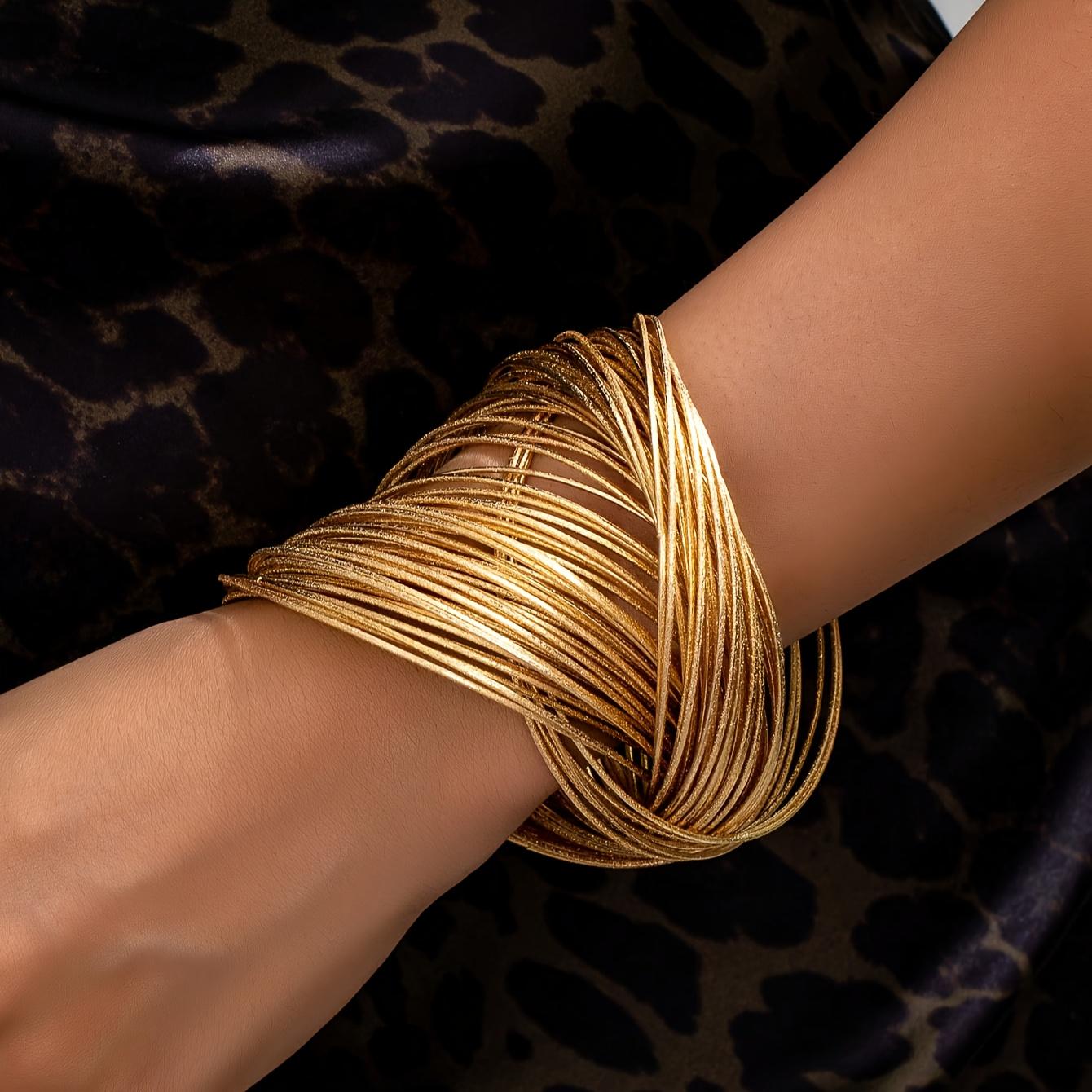 14K Golden Plated Punk-Inspired Layered Bracelet - Edgy Metallic Woven Design for Women, Ideal for Nightlife, Parties & Gifts золотий
14K Golden Plated Punk-Inspired Layered Bracelet - Edgy Metallic Woven Design for Women, Ideal for Nightlife, Parties & Gifts золотий