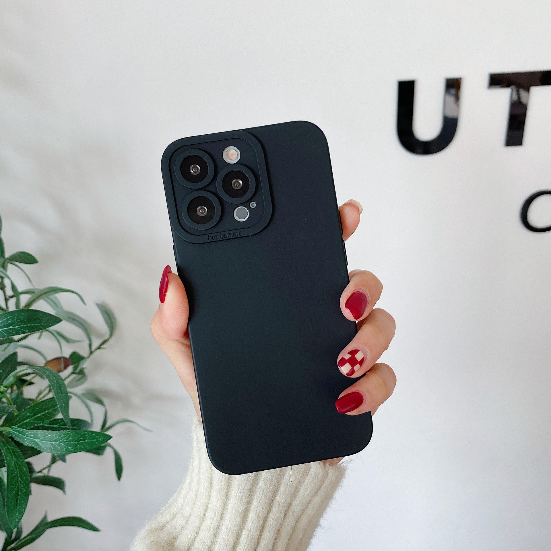 Solid Color Matte Silicone Case for iPhone 16 15 14 Pro Max, Soft TPU Shockproof Protective Cover with Camera Lens Protection IP 17 PRO MAX чорний
Solid Color Matte Silicone Case for iPhone 16 15 14 Pro Max, Soft TPU Shockproof Protective Cover with Camera Lens Protection IP 17 PRO MAX чорний