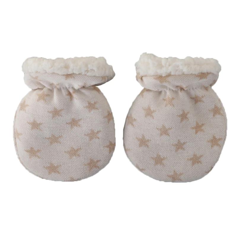 Winter New Born Baby Gloves for Newborns Thick Cotton Baby Anti Scratching Glove Sets for Protection Face Infant Mittens
Winter New Born Baby Gloves for Newborns Thick Cotton Baby Anti Scratching Glove Sets for Protection Face Infant Mittens